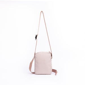 SLING POUCH-IKB2301110-WHISPER PINK-花语粉 (5).jpg